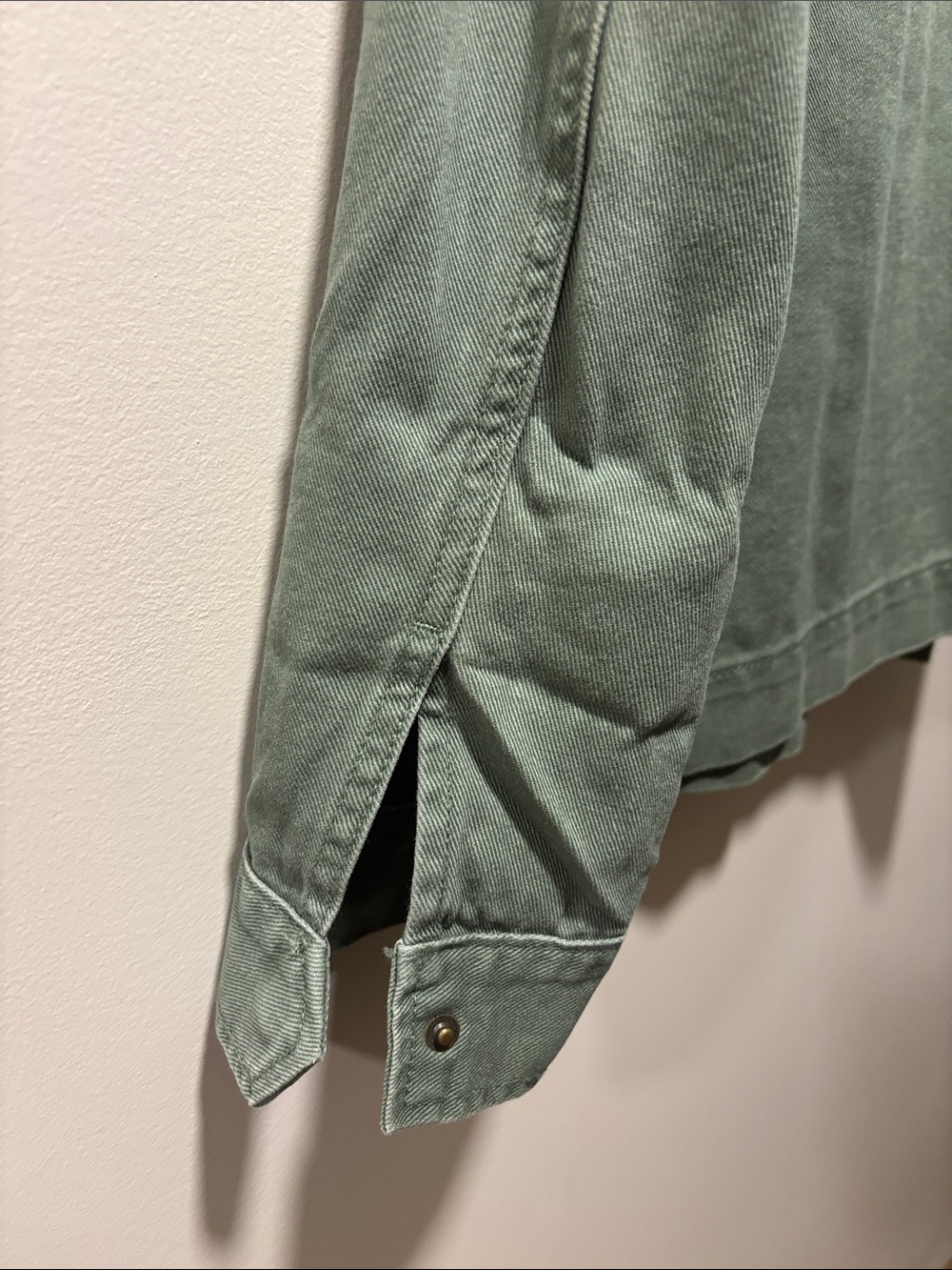 Universal Thread Lightweight Utility Jacket in Sage - Picture 3 of 4